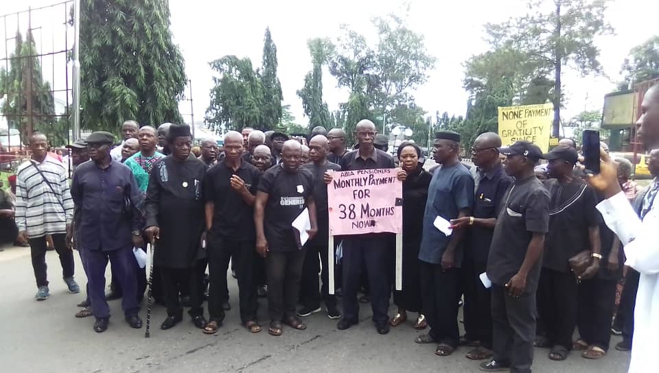 We ‘ll soon wear our white attires to celebrate Otti – Abia pensioners