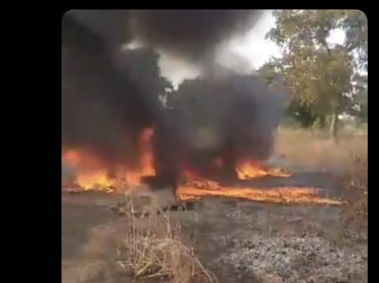 Military jet crashes in Niger, pilots survive